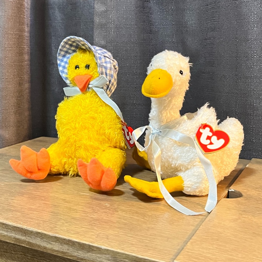 TY attic treasures first edition Bonnie and Georgette. - Picture 13 of 13